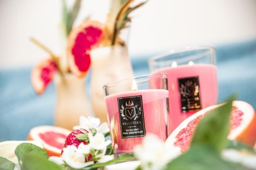 Średnia świeca zapachowa Vellutier Succulent Pink Grapefruit - 4